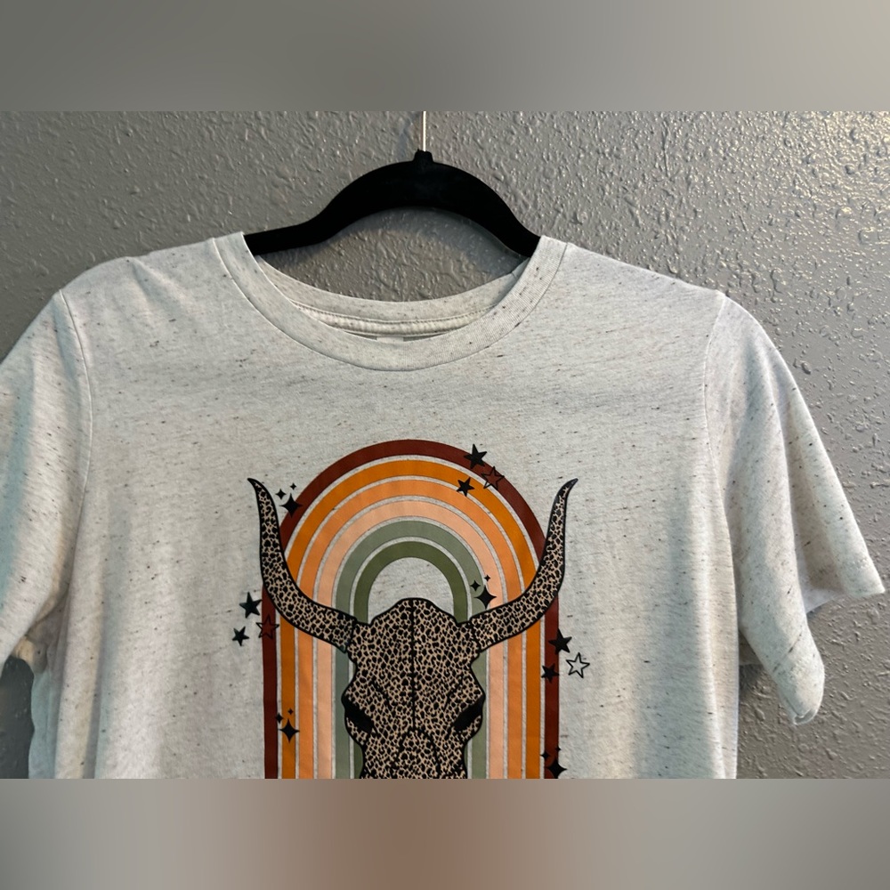 Dreamer Top T-Shirt Woman’s Size M Cream Boho Skull Graphic Tee Western Trendy - Picture 5 of 15